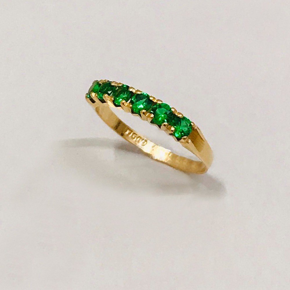 MEIA ALIANÇA OURO 18K ZIRCÔNIAS VERDE